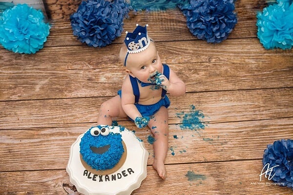 Want A Special Cake Smash? Checkout These 9 Amazing Photography Tips!