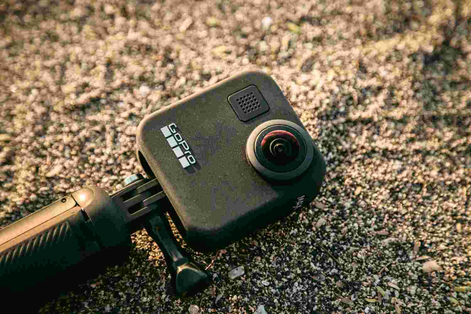 The Best 360 Camera for Your 2023 Vlogging and Virtual Tours