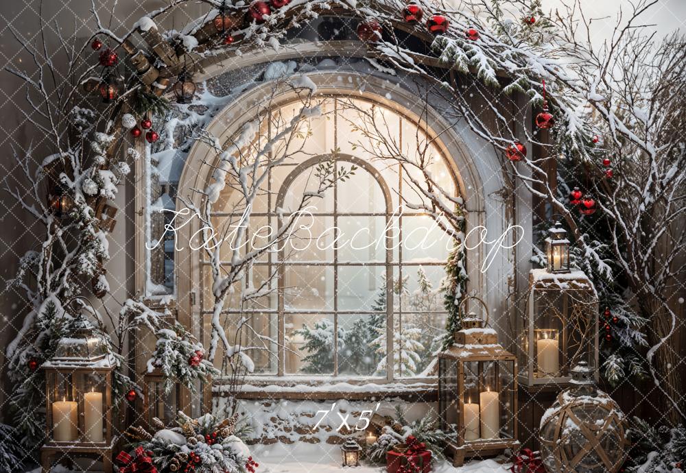 Fondo ad arco invernale natalizio bianco con neve progettato da Emetselch