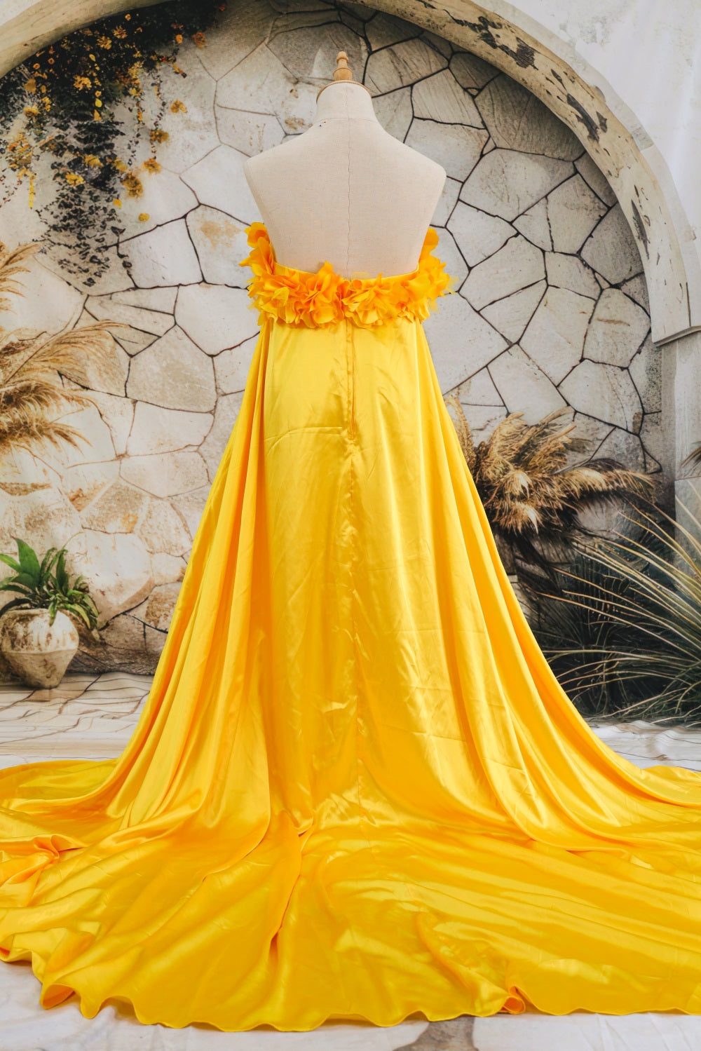 Kate Simulated Silk Strapless Trailing Custom Maternity Photoshoot Gowns