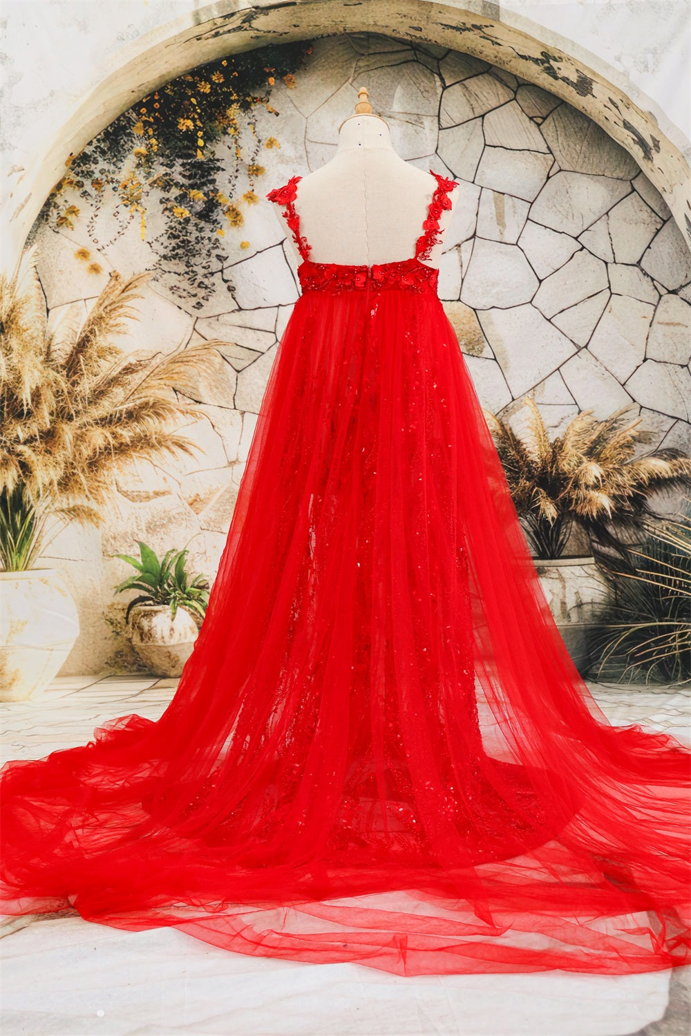 Kate Lace Suspender Trailing Custom Maternity Photoshoot Gowns