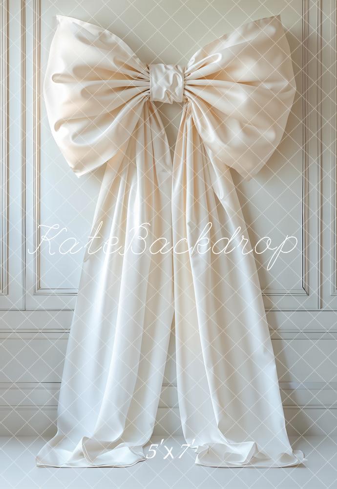 Fondo Crema con Gran Lazo Elegante Diseñado por Emetselch