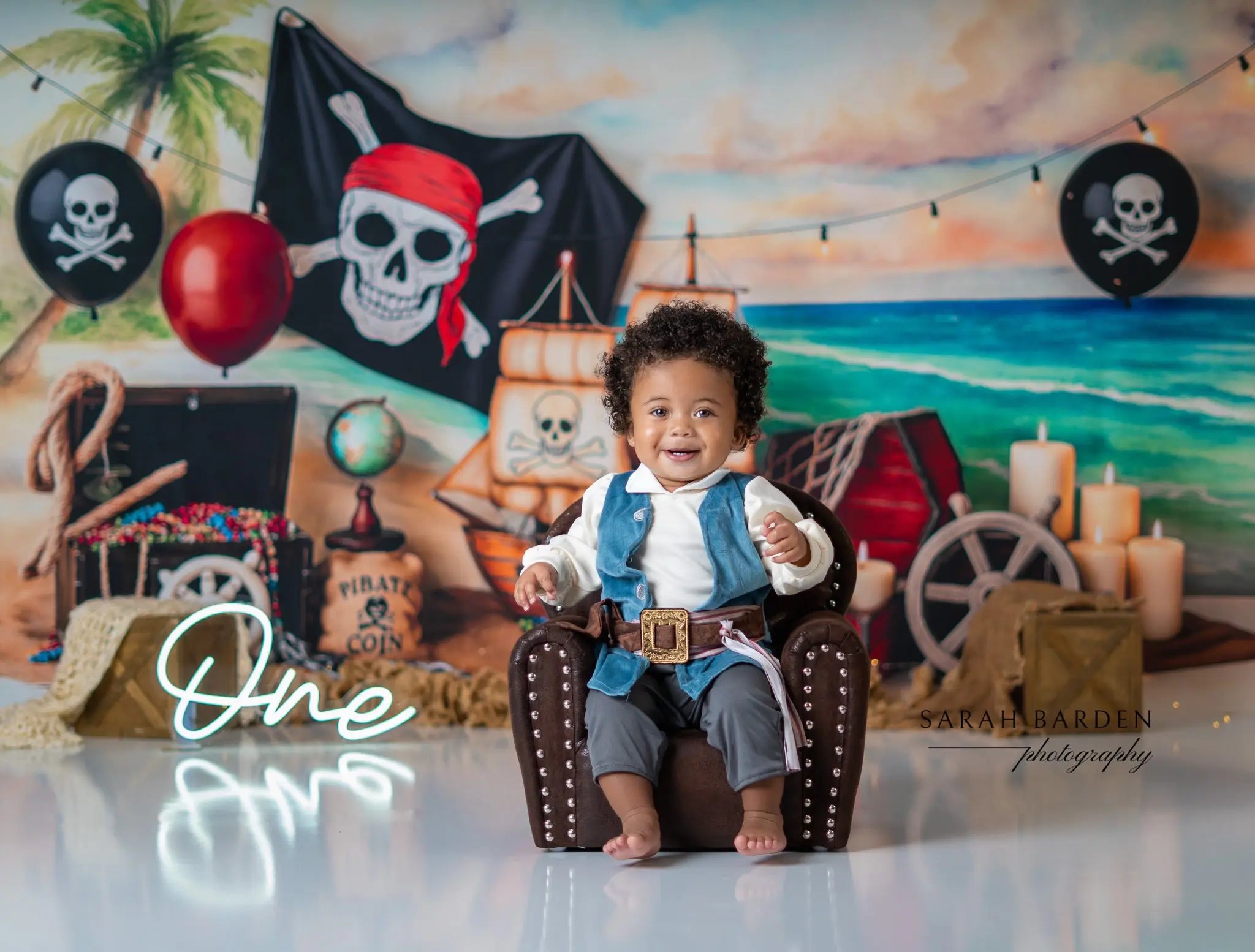 Cake Smash Pirate Adventure Beach Sailboat Foto Achtergrond Designed by Ashley Paul