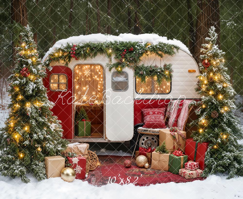 Regalos de Camper de Árbol de Navidad Fondo de Nieve del Bosque Designed by Emetselch