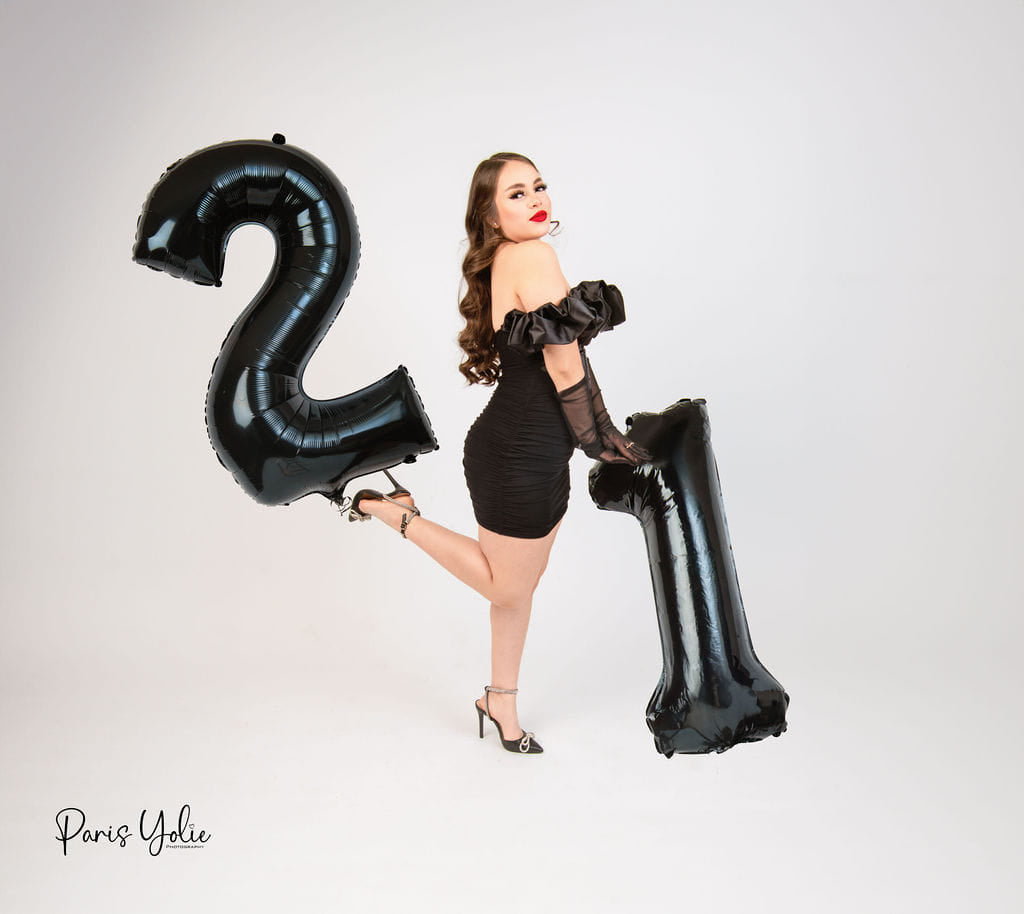 Kate White Seamless Paper Backdrop use in 21 birthday party