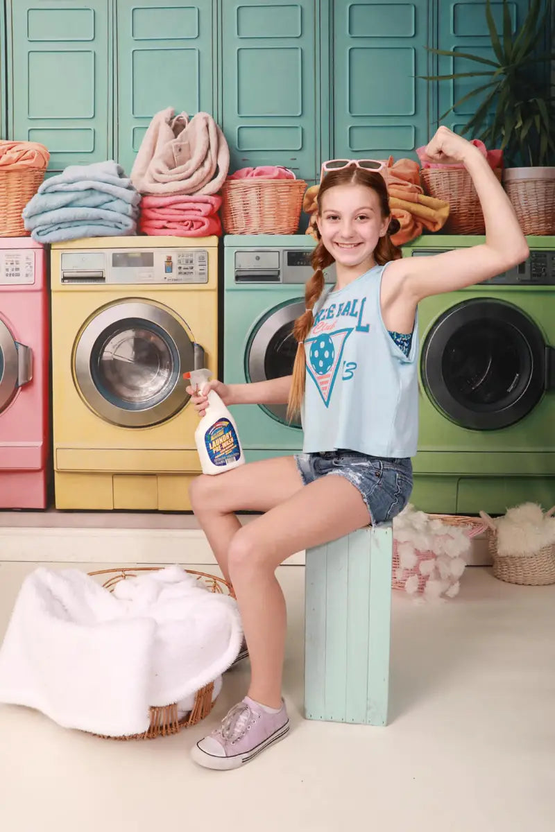 Wasdag Kleurrijke Wasmachine Lentedecor Ontworpen door Chain Photography