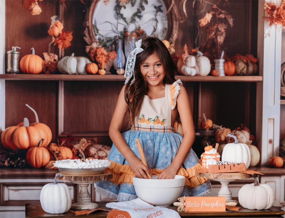 Sfondo autunnale accogliente per credenza da cucina progettato da Mandy Ringe Photography