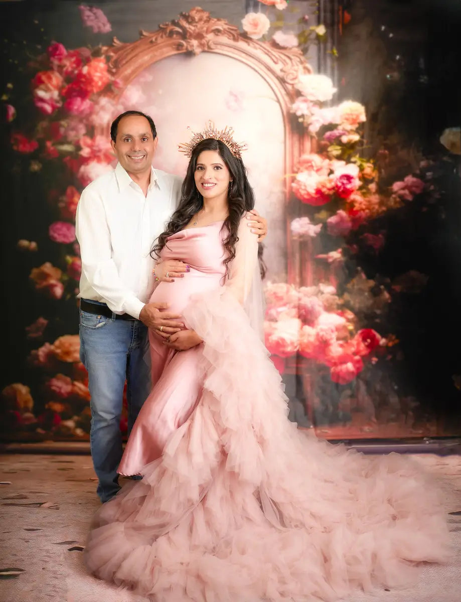 Fondo de espejo floral rosado diseñado por Chain Photography