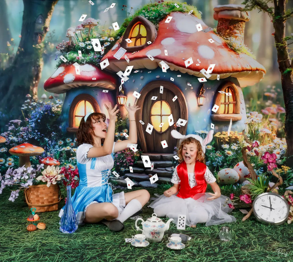 Easter Fairy Mushroom House Forest Foto Achtergrond Designed by Emetselch