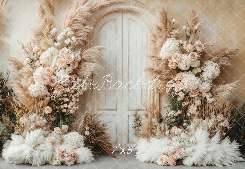 Backdrop per matrimonio Boho floreale con pampas progettato da Emetselch