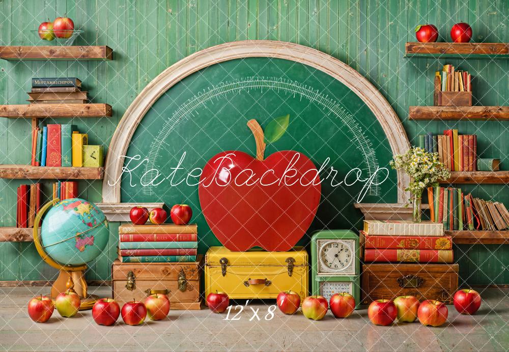 Fondo de pizarra con arco de manzana para volver a la escuela diseñado por Emetselch