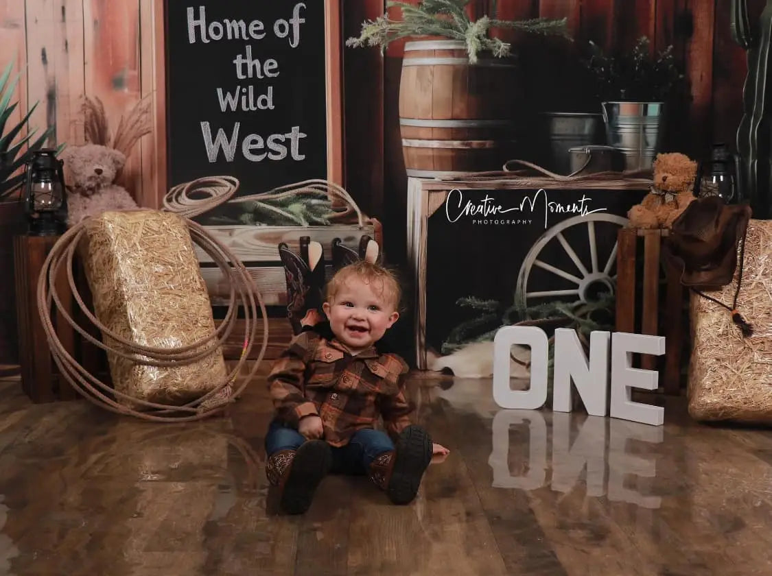 Sfondo murale Wild West Cowboy Marrone in Stile Retrò Progettato da Patty Robert