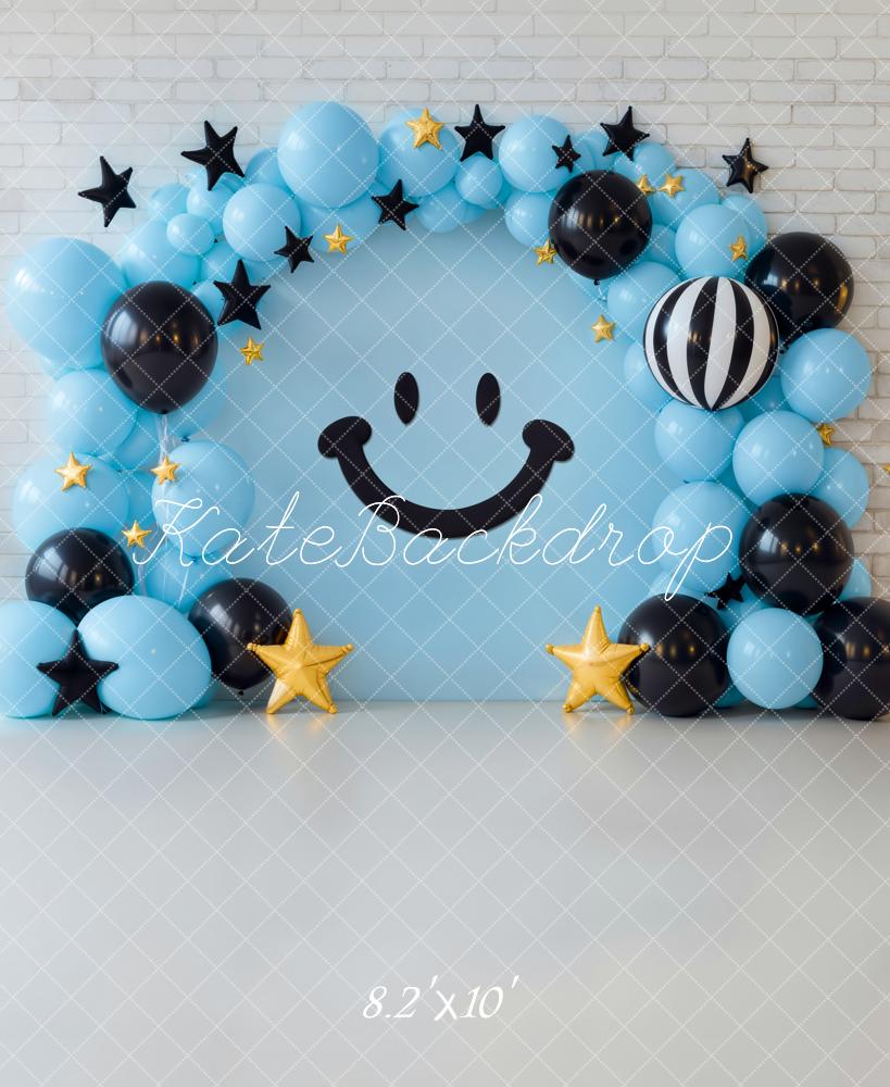 Arco de globos sonriente de pastel smash azul