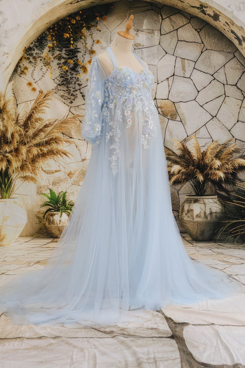 Kate Mesh Hanging Neck Mid Sleeve Trailing Custom Maternity Photoshoot Gowns