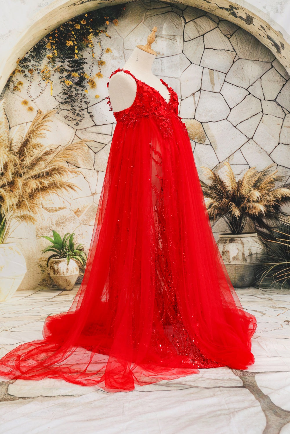 Kate Lace Suspender Trailing Custom Maternity Photoshoot Gowns