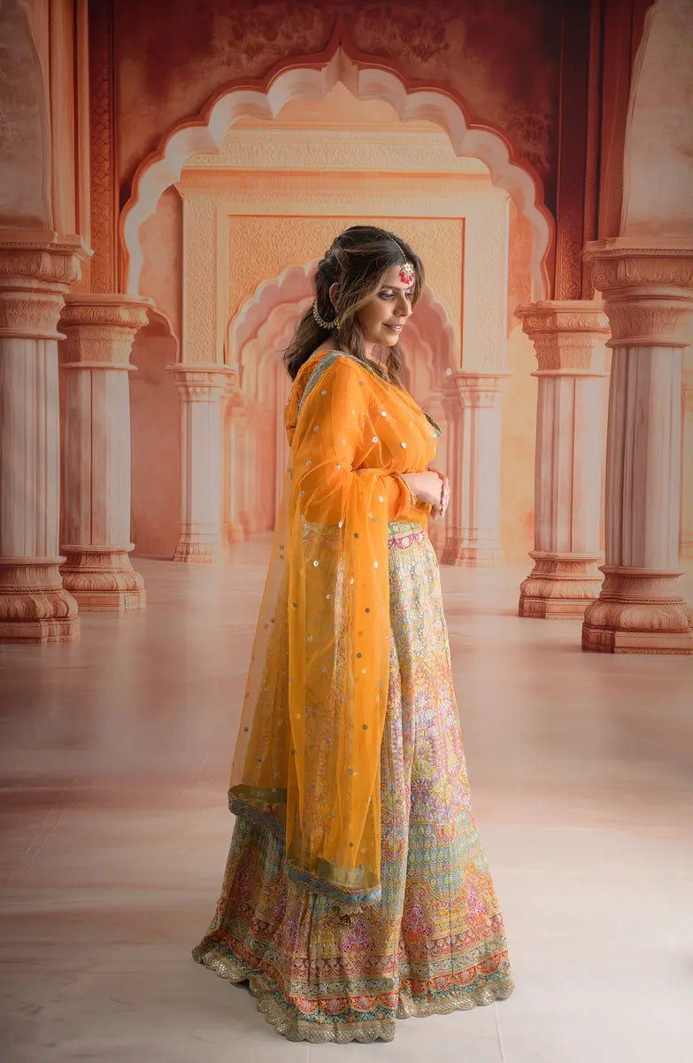 Kate Sweep Retro Golden Palace Hallway Arch Backdrop Designed by Patty Robert