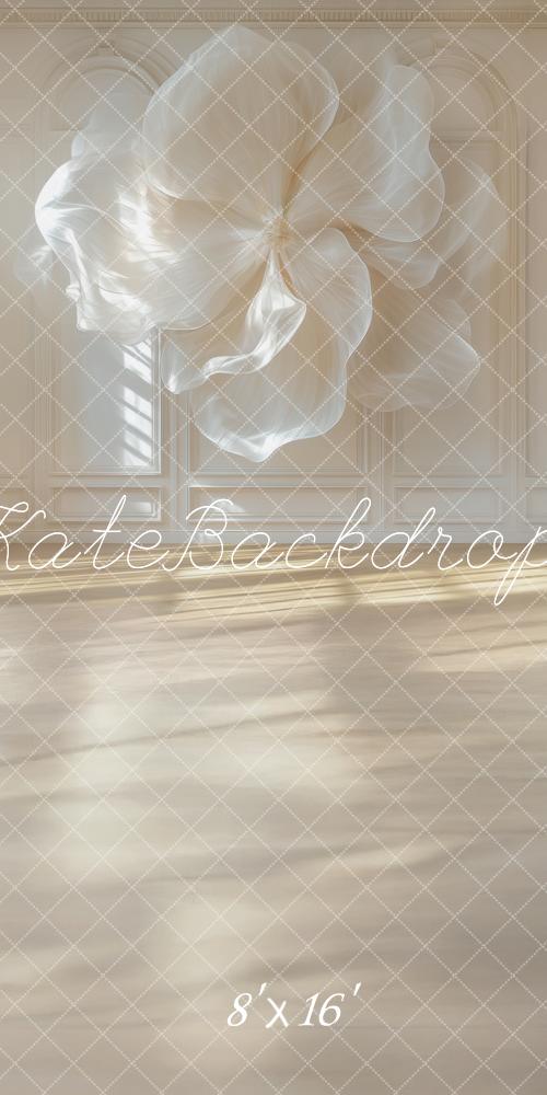 Fondo de Pared de Tela Floral Elegante Color Crema Diseñado por Mini MakeBelieve