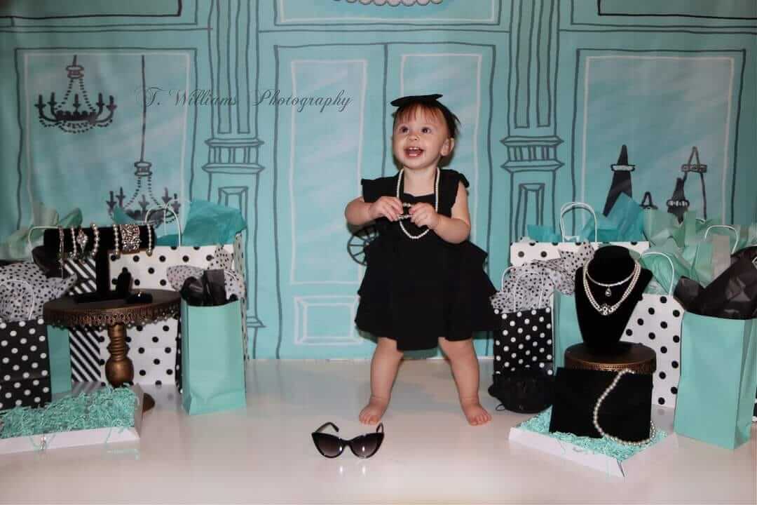 Fondo de terciopelo de la tienda de compras de la racha de compras diseñado por la fotografía de Mandy Ringe