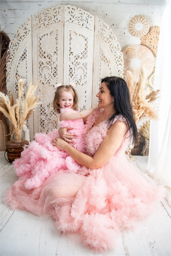 Kate Mother's Day Boho Arch Wall Pampas Grass Backdrop Designed by Mandy Ringe Photography