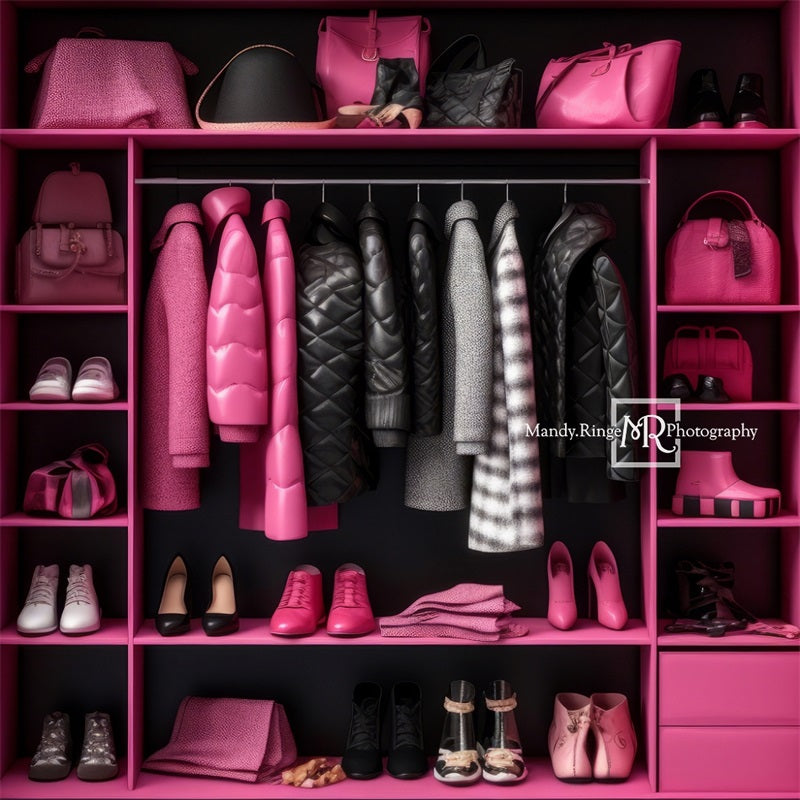 Roze en Zwart Poppen Accessoire Kast Foto Achtergrond Ontworpen door Mandy Ringe Fotografie
