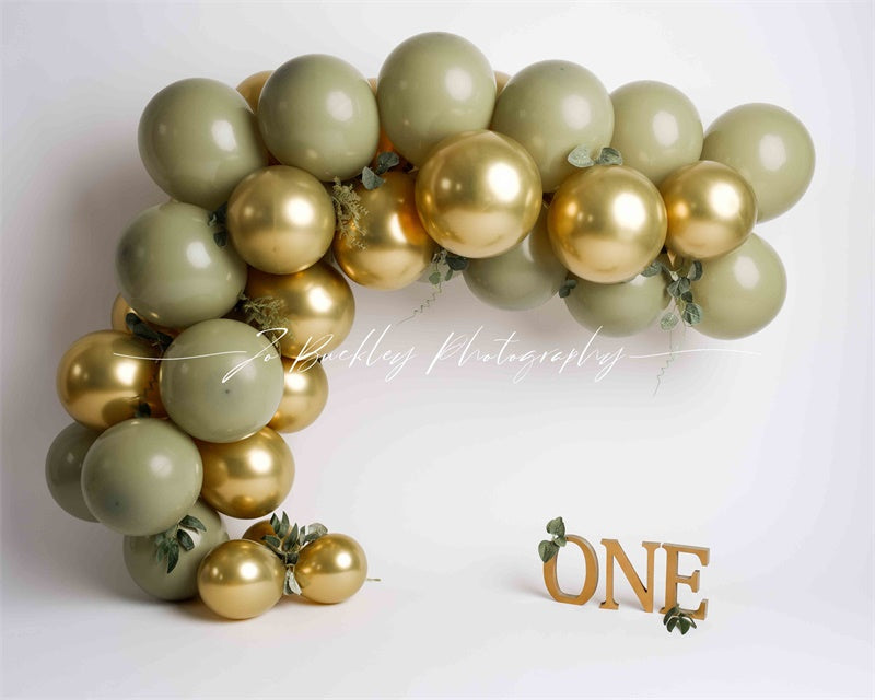 Kate Green&Gold Cake Smash One Birthday Backdrop Designed by Jo Buckley Photography