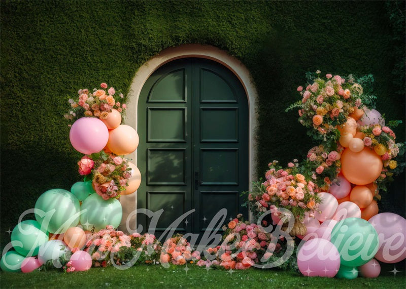 Exterieur muur gras ballonnen feestachtergrond ontworpen door Mini MakeBelieve