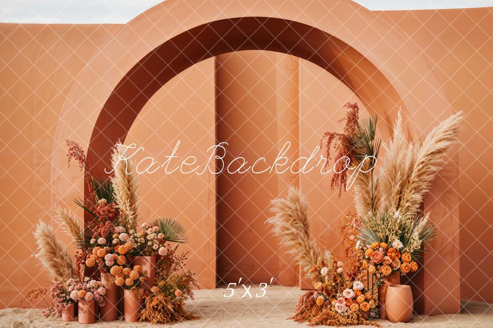 Telón de fondo arco de flores boho naranja diseñado por Emetselch.