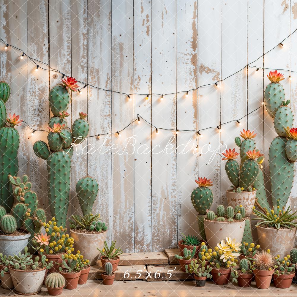 Lente Cactus Slingerlichten op Houten Muur Foto Achtergrond Ontworpen door Emetselch