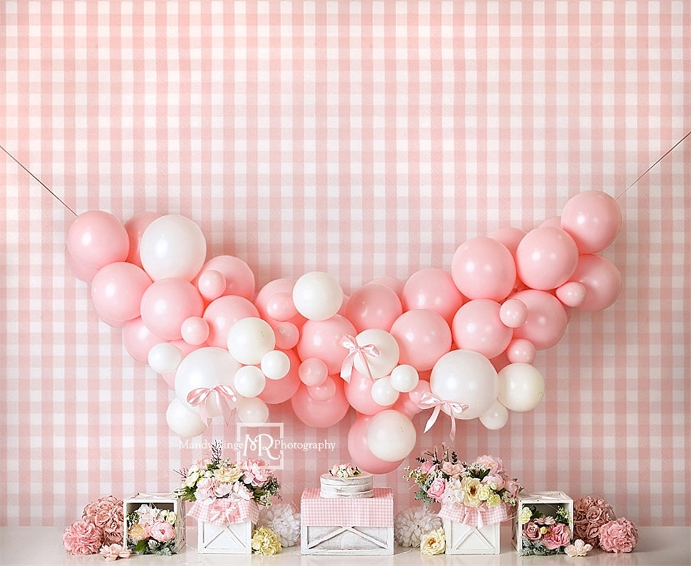 Dolce arte floreale rosa e bianca con fiocco a palloncino plaid sfondo per parete progettato da Mandy Ringe Photography