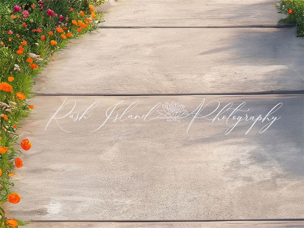 Summer Garden Red Flower Light Grey Wooden Path Floor Backdrop Disegnato da Laura Bybee
