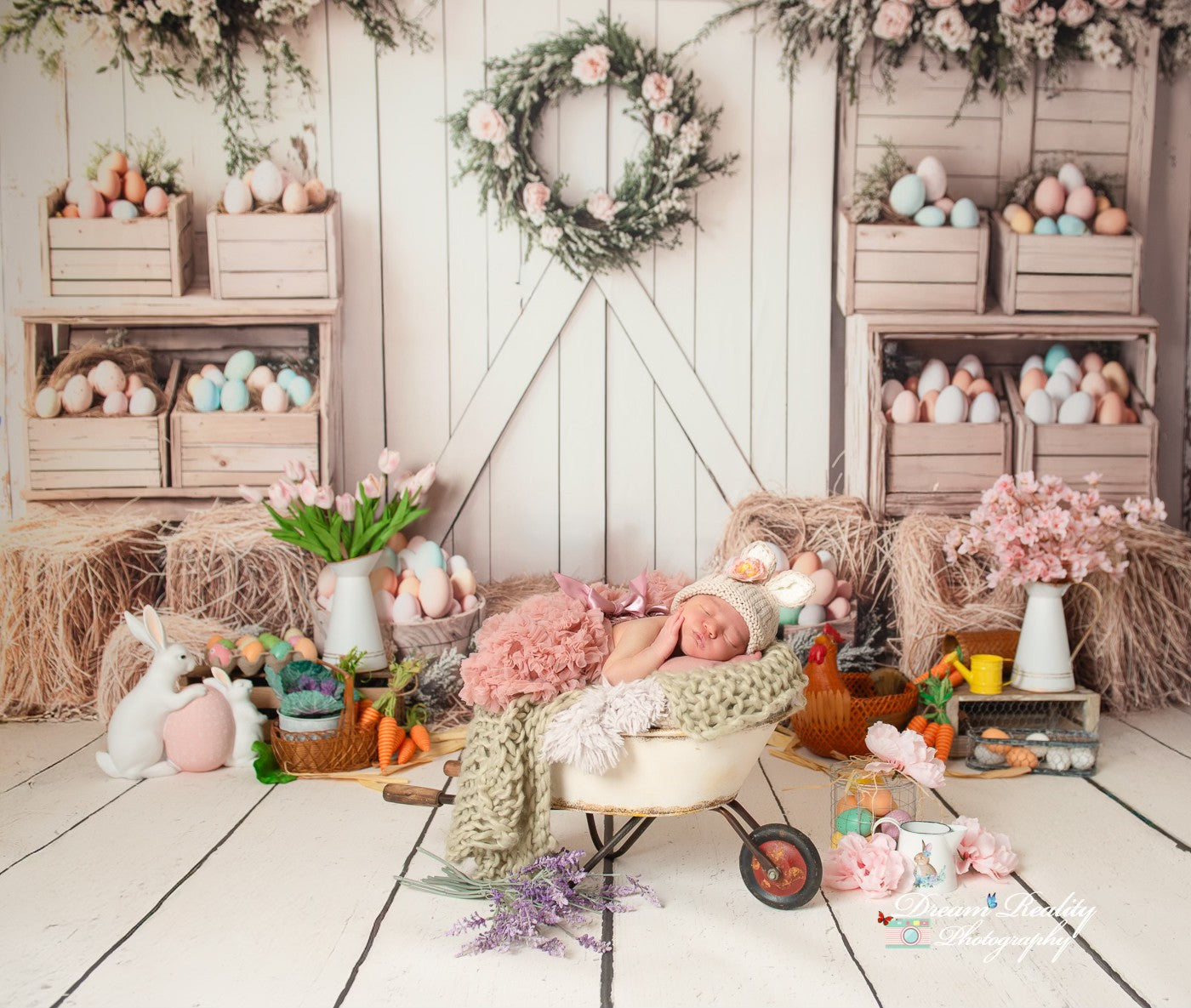 Easter Floral Egg Farmhouse Foto Achtergrond Designed by Emetselch