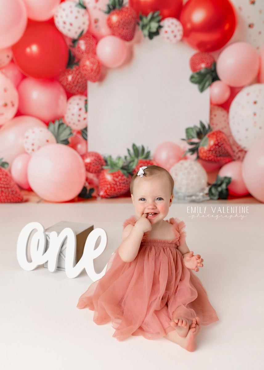 Fondo de globos de fresa de primavera para pastel de smash diseñado por Emetselch