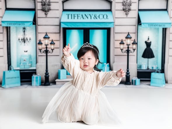 Fondo de tienda de moda elegante Boutique Designed by Ashley Paul