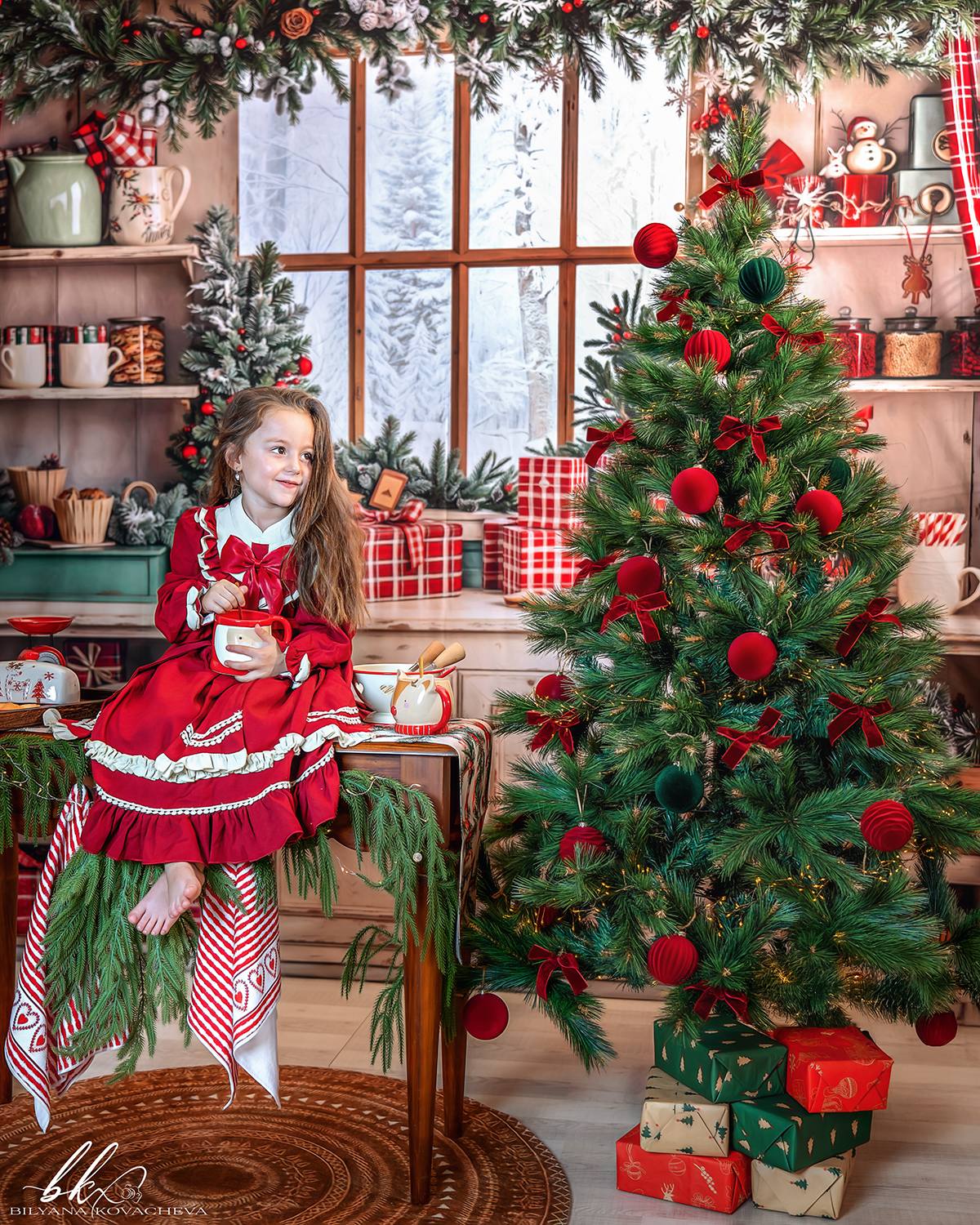 Fondo de regalos de cocina navideña de cuadros rojos diseñado por Emetselch