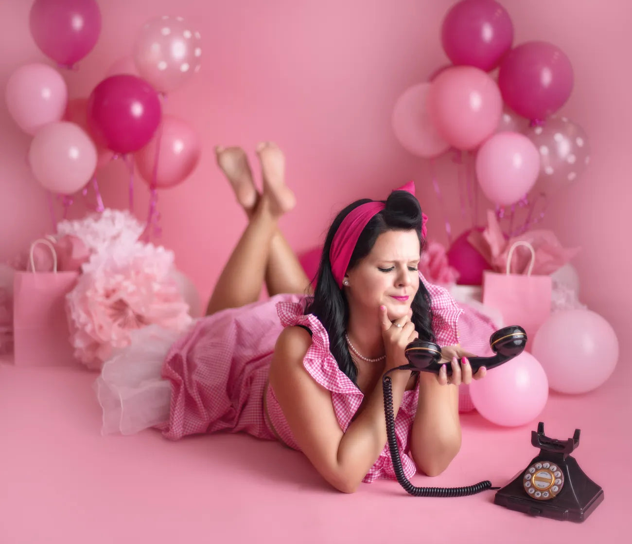 Kate Carnation Pink Seamless Paper Backdrop for Photography