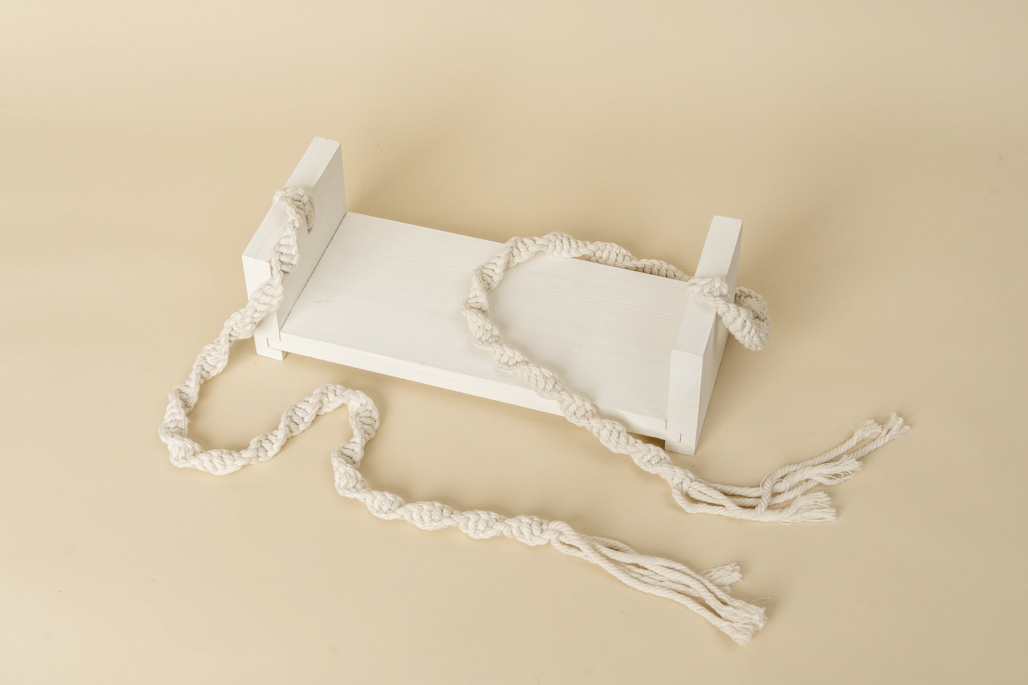 Kate Spiral Cord Wooden Swing Newborn Photography Props