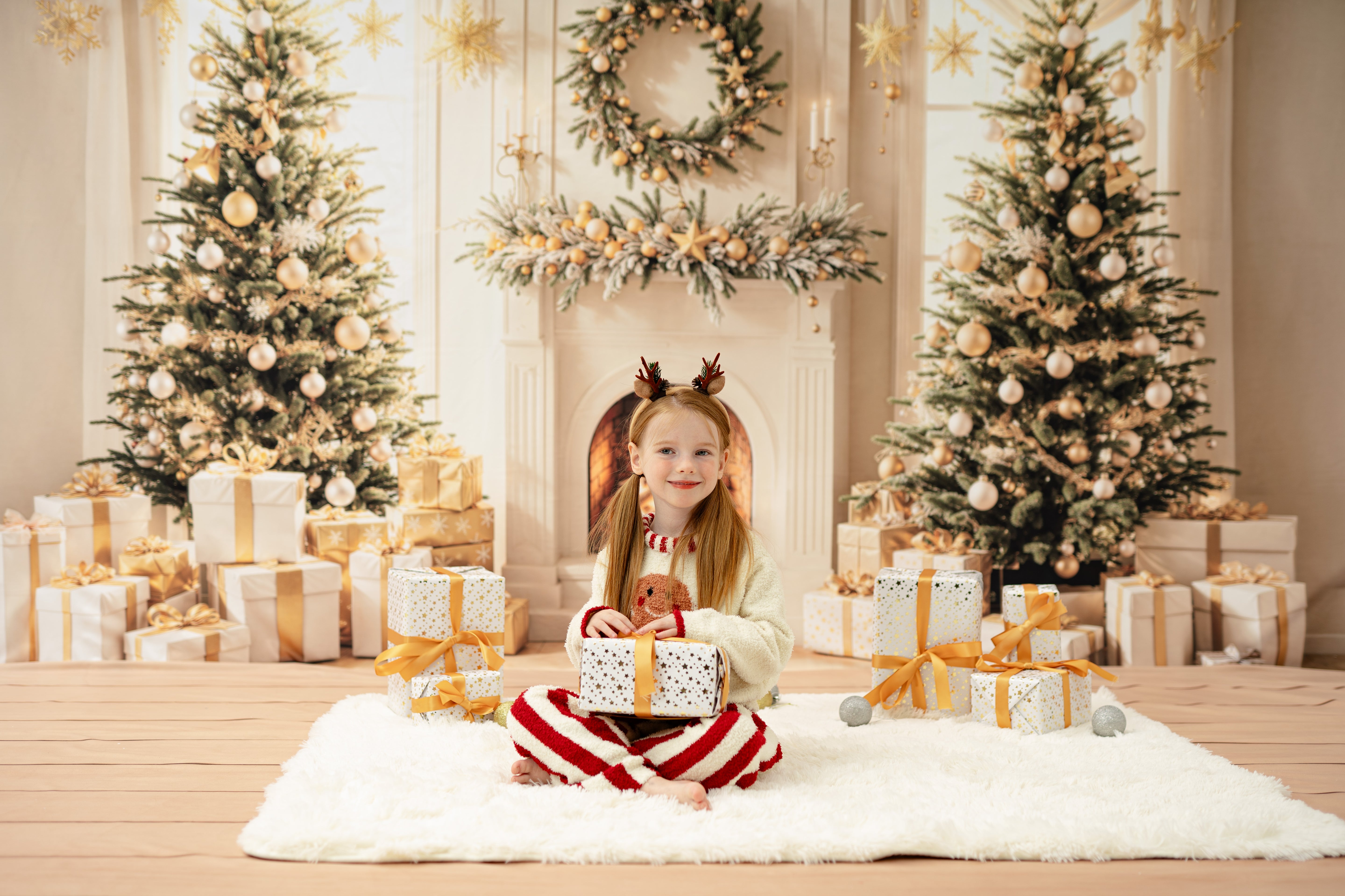 Kate 10pcs Silver/Gold Glitter Christmas Ornaments(D ≈ 2.36″) for Photography