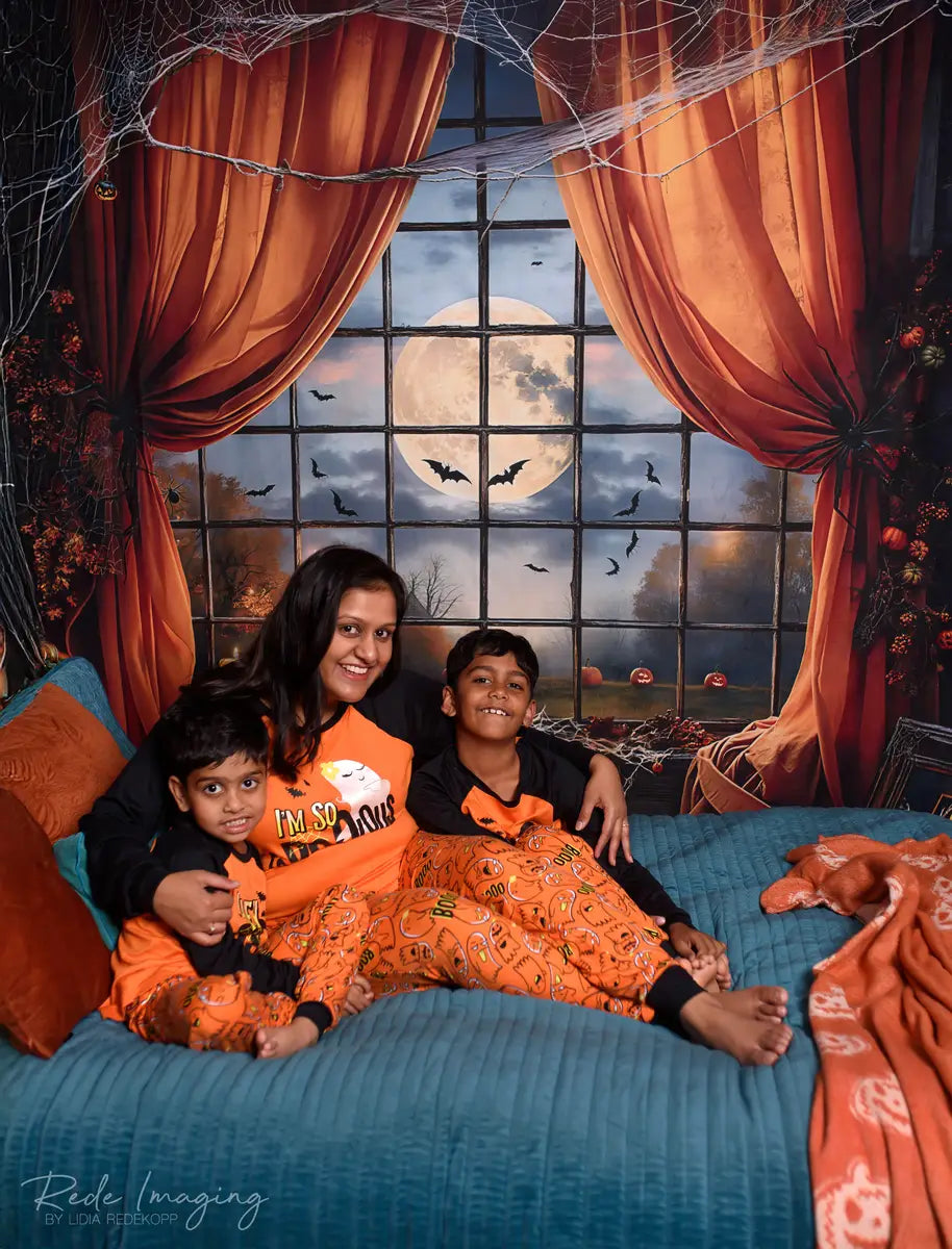 Halloween Night Bat Orange Curtain Black Framed Window Backdrop ontworpen door Emetselch