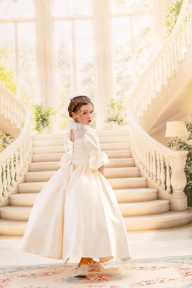 Fondo de Escaleras en Cascada Elegantes de Primavera Diseñado por Emetselch