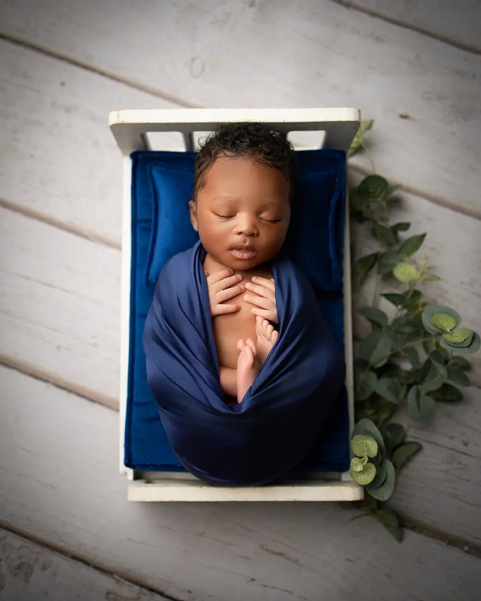 Kate Retro White Distressed Wood Rubber Floor Mat for Photo Stock