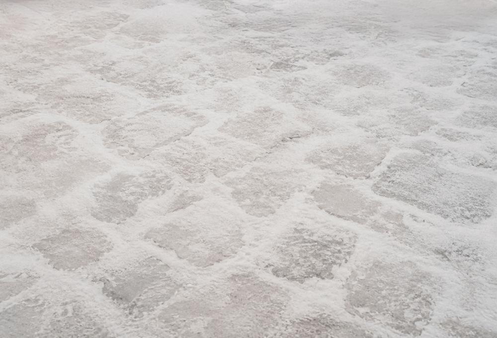 Kate Winter Cobblestone Snow Rubber Floor Mat