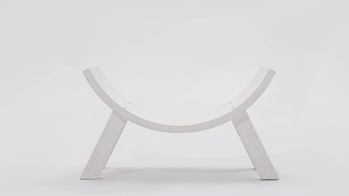 Gevlekte Witte Gebogen Bank Vintage Nieuwe Geboortekruk Fotografie-attributen van Hout