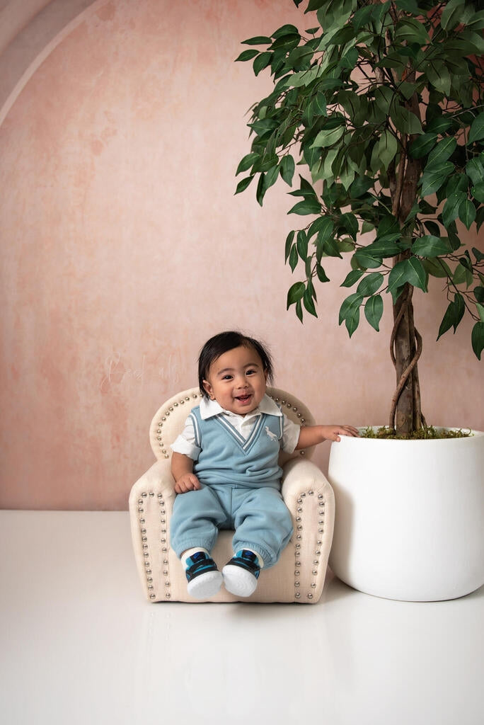 RTS Kate Fabric Beige Mini Sofa with Rivet Newborn Props for Photograp