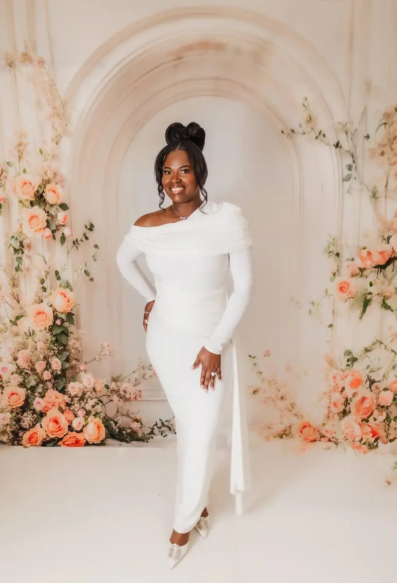 Spring Bruidsboeket Witte Boogmuur Foto Achtergrond Ontworpen door Emetselch