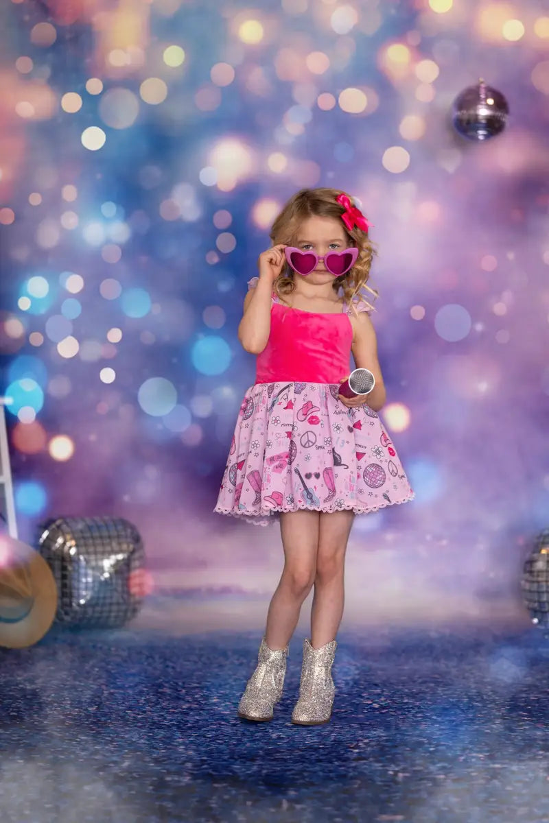 Bokeh Podiumverlichting Hart Glitters Paarse Foto Achtergrond Designed by Emetselch