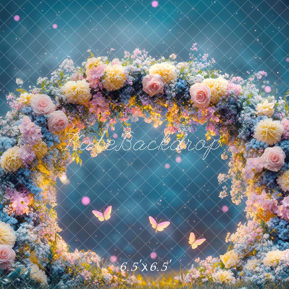 Arco di Fiori Fiabesco con Farfalle Sfondo Designed by Mini MakeBelieve