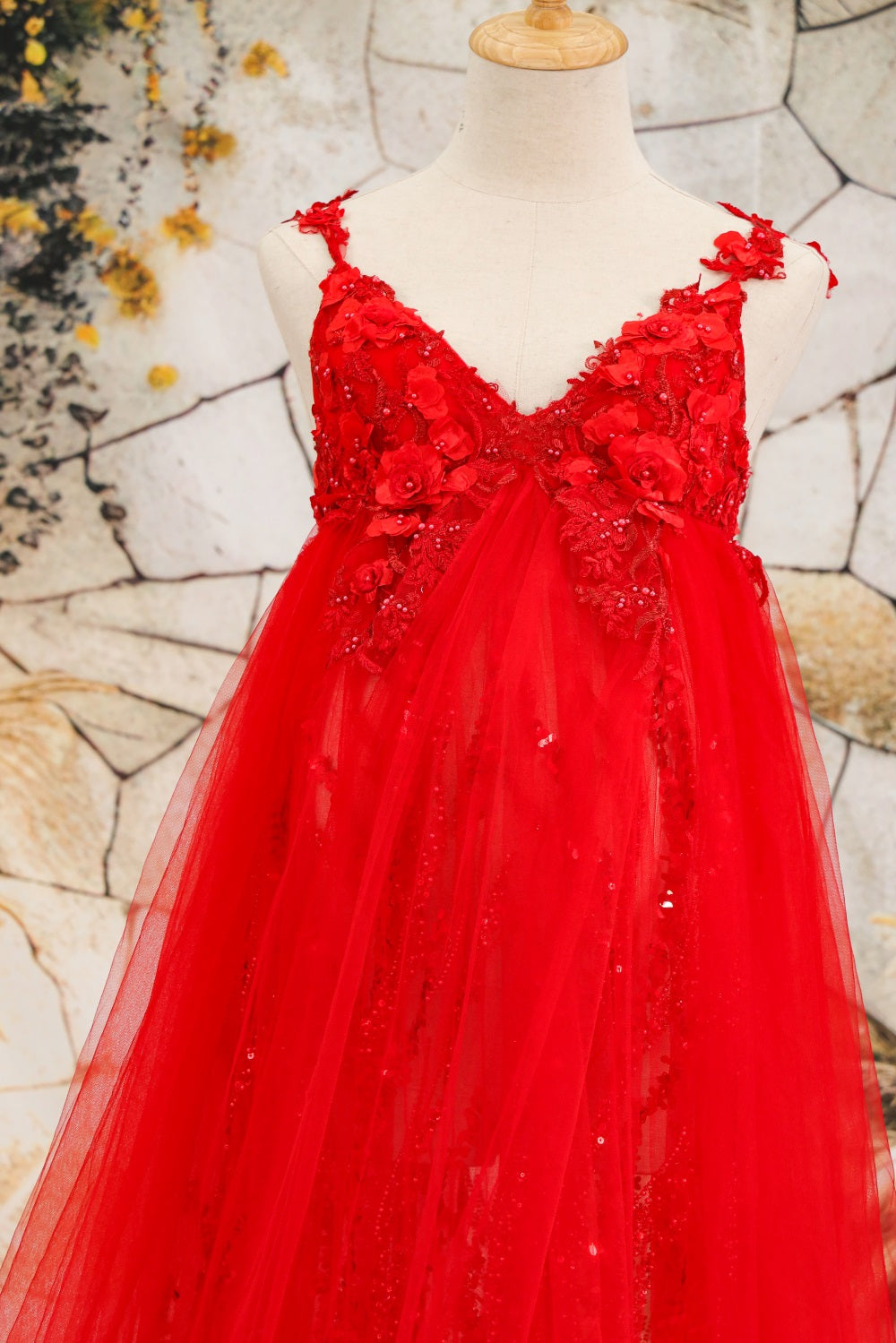 Kate Lace Suspender Trailing Custom Maternity Photoshoot Gowns