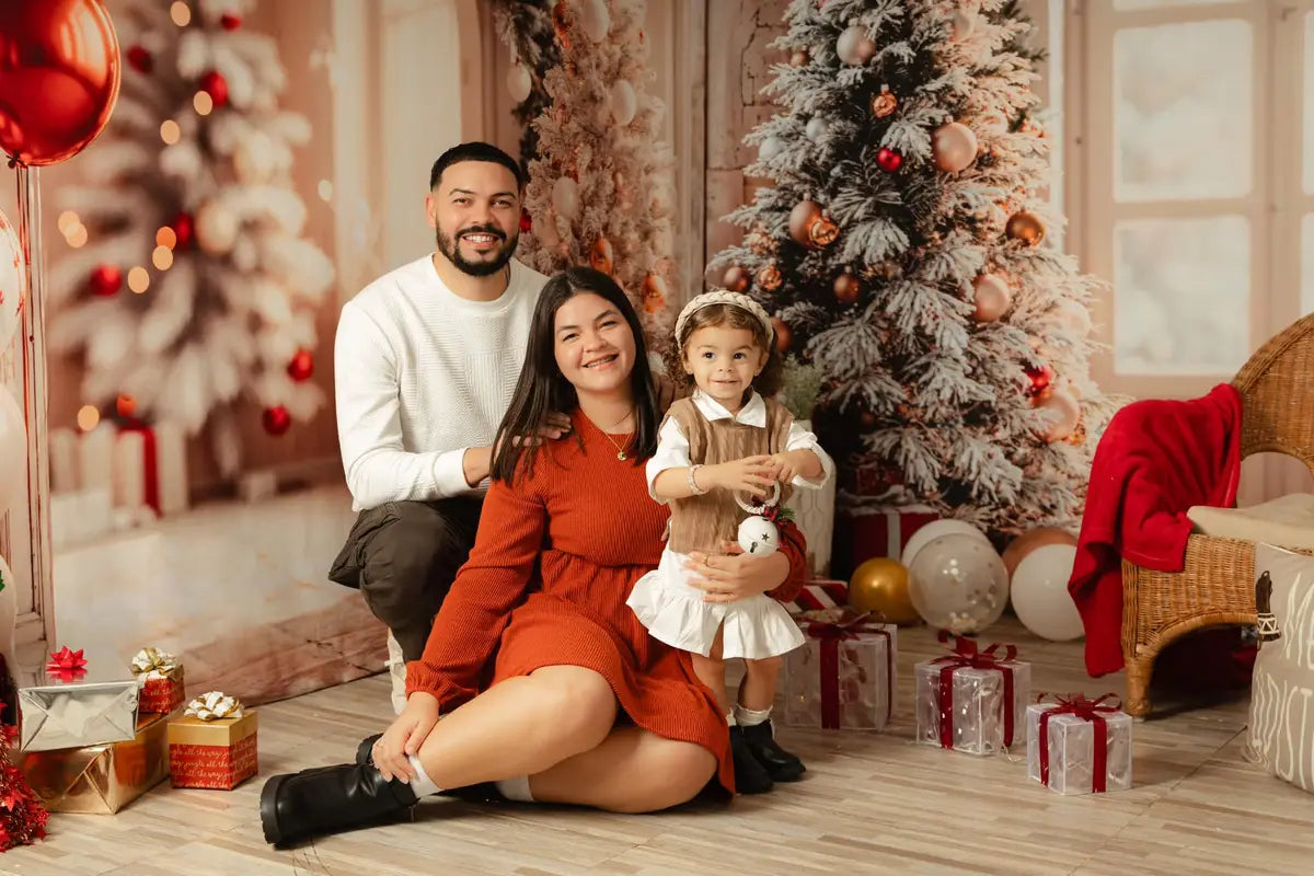 Fondo de Ventana Arco de Globos de Árbol de Navidad diseñado por Emetselch