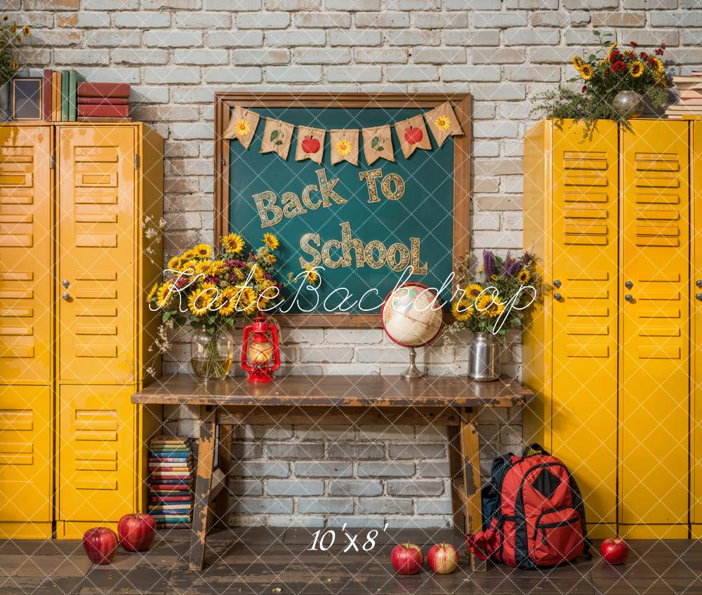 Fondo de Taquilla Amarillo de Pizarra para Volver a la Escuela Diseñado por Emetselch