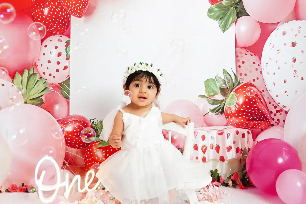 Fondo de globos de fresa de primavera para pastel de smash diseñado por Emetselch